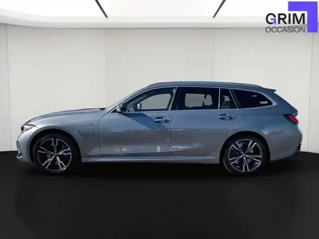 Bmw Serie 3 touring 330e xdrive 292 ch bva8 — photo 20