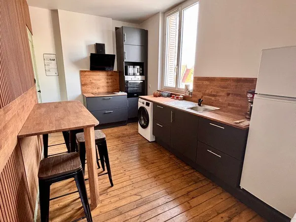 Très bel appartement refait à neuf disponible