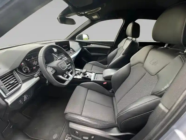 Audi Q5 55 tfsie 367 s tronic 7 quattro — photo 10