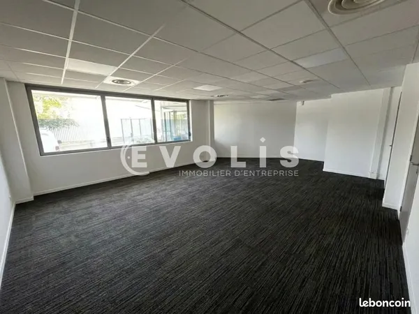Bureaux 55 m²