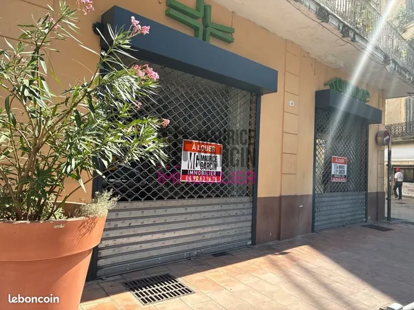 Local commercial Carpentras