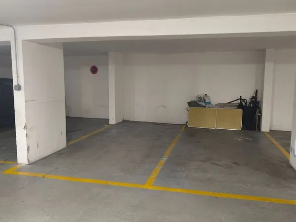 Parking 11 m²