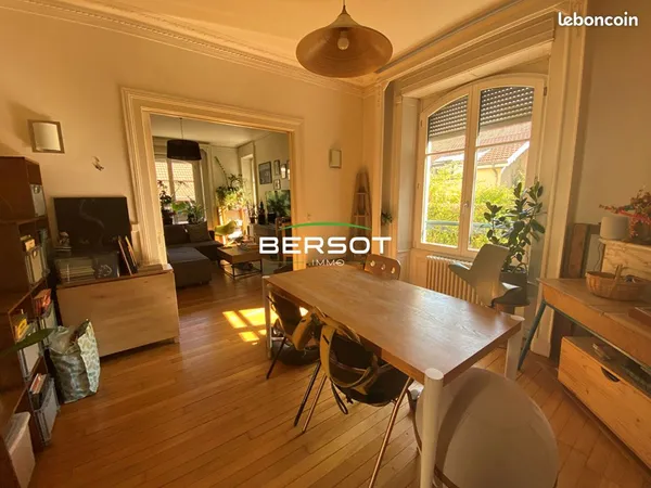 Appartement 4 pièces 90 m²