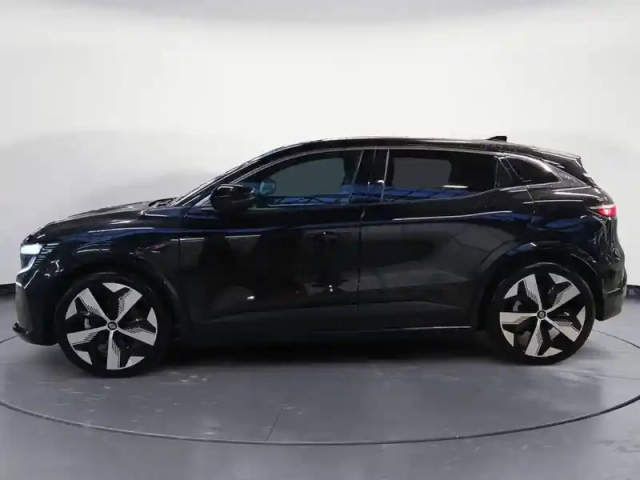 Renault Megane e-tech 220 ch autonomie confort gsr2 — photo 2