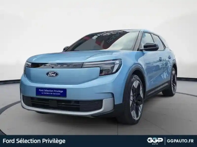 Ford Explorer 286ch extended range 79kwh pack premium rwd — photo 1
