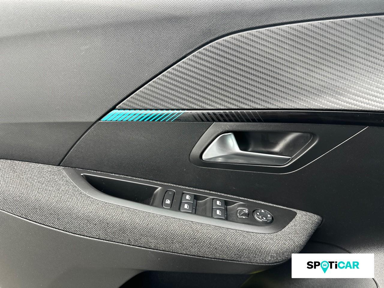 Peugeot 208 1.2 puretech 100ch s&s style 118g — photo 16