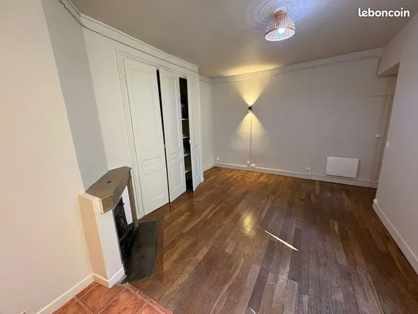 Grand Studio 33m2 hypercentre -