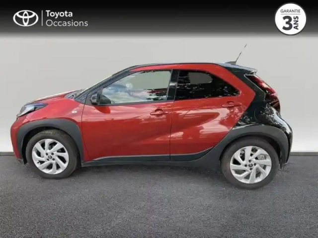 Toyota Aygo x 1.0 vvt-i 72ch design s-cvt — photo 3