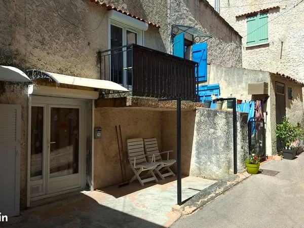 Maison de village