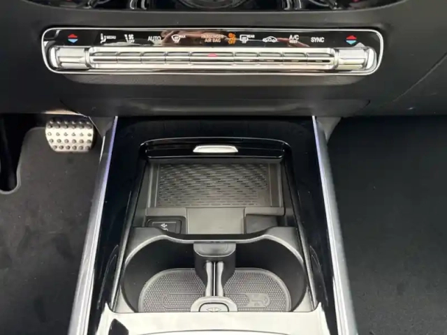 Mercedes Gla 200 d edition 140 — photo 18