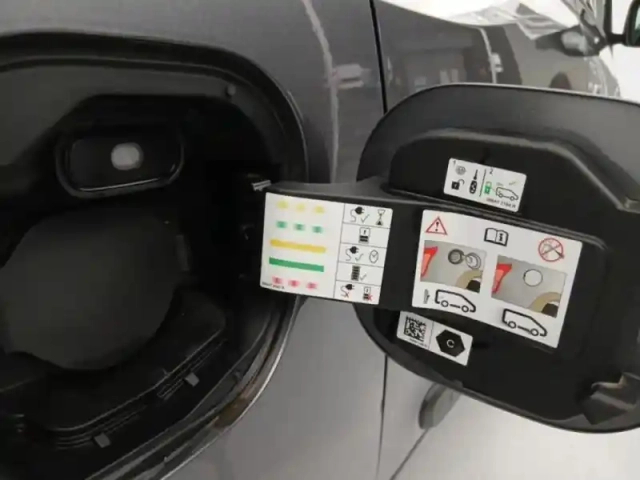 Renault Twingo e-tech electric equilibre r80 achat intégral — photo 10