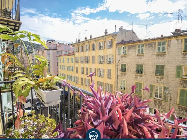 NICE - LE PORT - APPARTEMENT 3 PIECES 59,65 M2