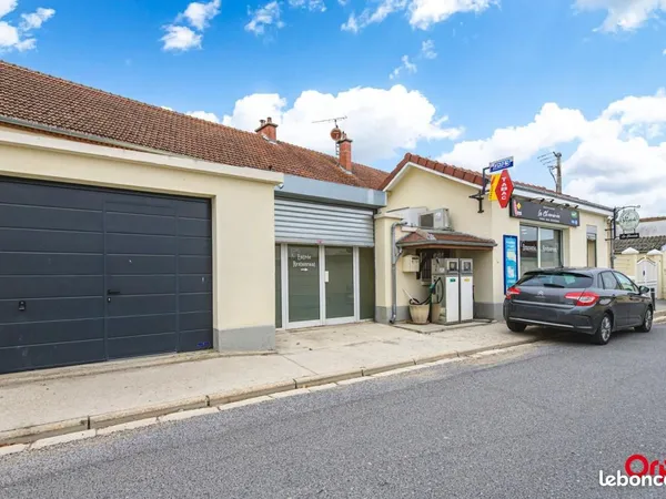 Café/Hôtel/Restaurant 450 m²