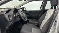 Toyota Yaris 110 VVT-i Design 5p — photo 12