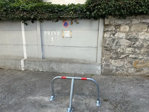 Loue parking