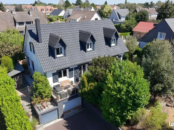 Maison 6 pièces 146 m²