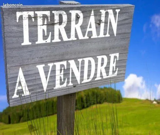 Terrain 741 m² TIGY