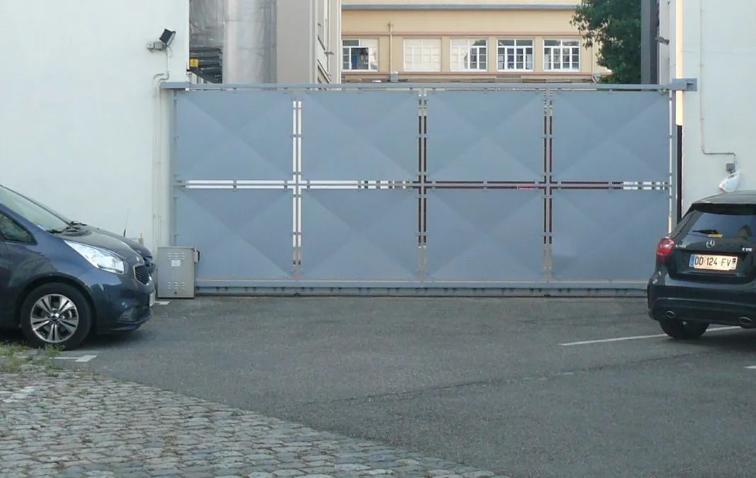 Photo 3