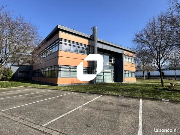 Bureaux 163 m²