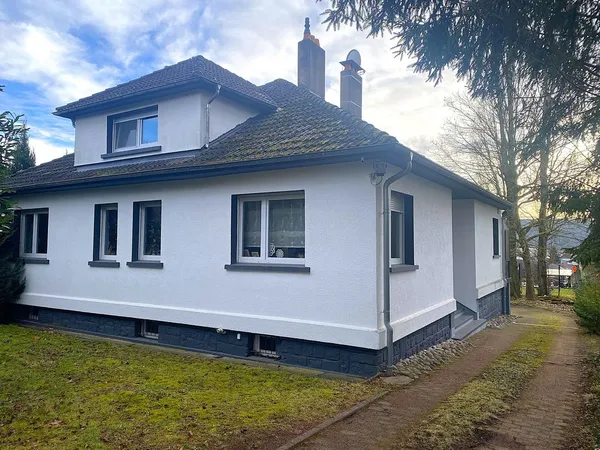 Maison individuelle avec piscine, dans une impasse calme, Forbach