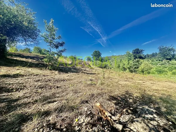 Terrain 1155 m² Meyrieu-les-Étangs