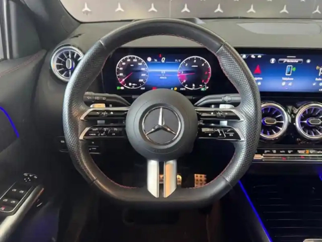 Mercedes Gla 200 d — photo 31