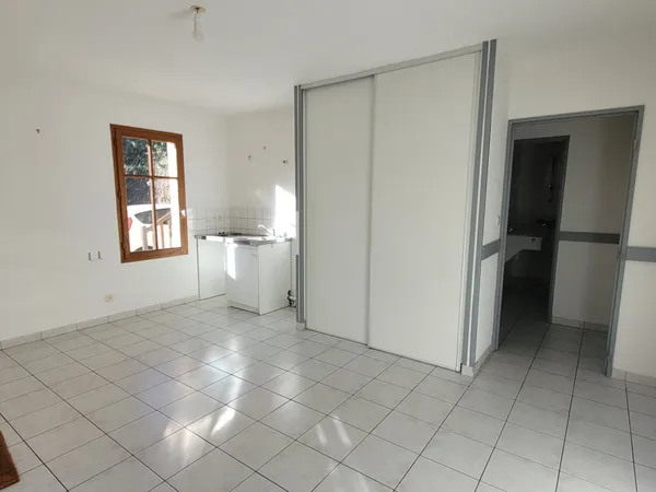 Castelnau Magnac, Appartement T2 à louer