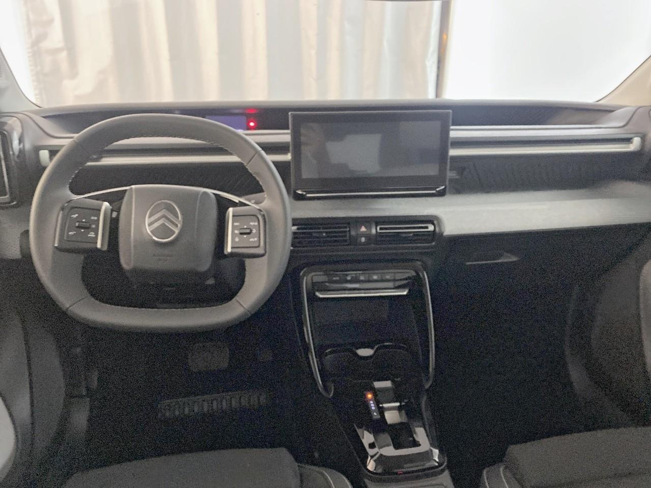 Citroën C3 Aircross hybride 145 ch aut max — photo 8