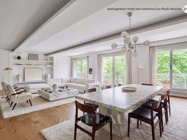 Appartement 6 pièces 215 m²
