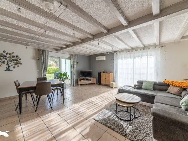Maison 6 pièces 158 m²