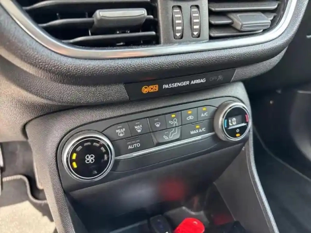 Ford Fiesta 1.0 ecoboost 100ch stop&amp;start titanium 5p euro6.2 — photo 15