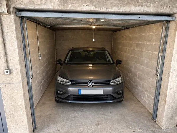 Parking/box 15 m² Annemasse