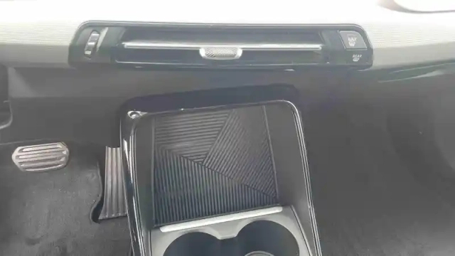 Bmw X2 sdrive 20i 170ch dkg7 — photo 9