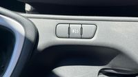 Toyota Yaris 120 VVT-i Dynamic 5p MY22 — photo 28