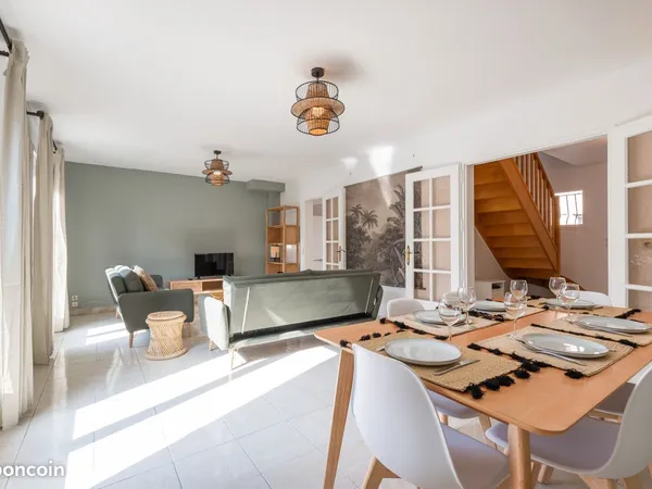 Maison meublée 120 m² - 6 pièces, jardin et parking - Château-Thierry