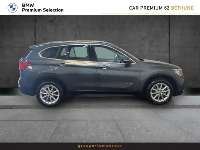 Bmw X1 sdrive18ia 136ch lounge — photo 9
