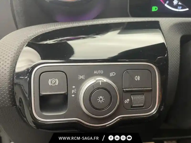 Mercedes Classe A 250 e hybrid eq amg line — photo 16
