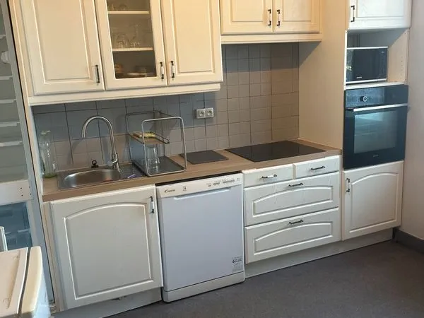 Colocation dans Maison avec 5 chambres et jardin