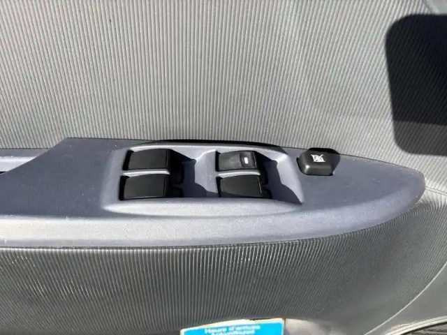 Peugeot Ion electrique — photo 18