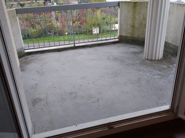 F4 avec balcon, parking et garage