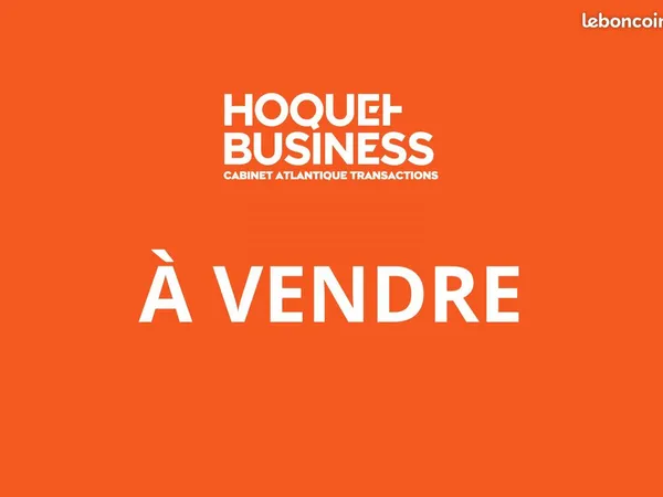 Boutique 110 m² Saintes