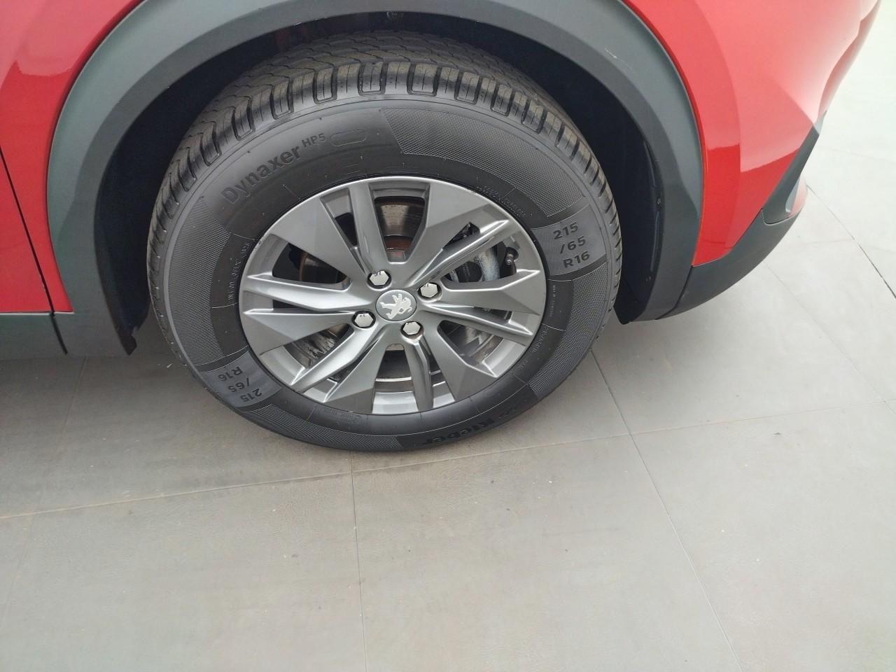 Peugeot 2008 puretech 100 s&s bvm6 style — photo 27