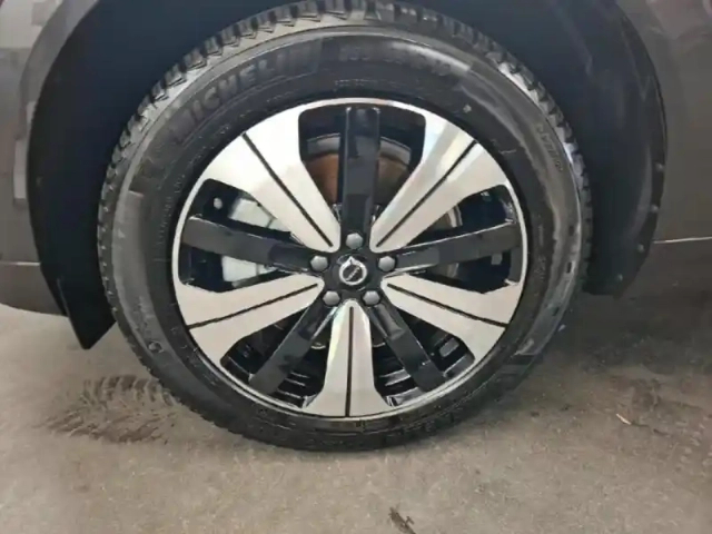 Volvo Xc60 t6 hybride rechargeable 253 + 145ch plus style dark geartronic 8 awd — photo 9