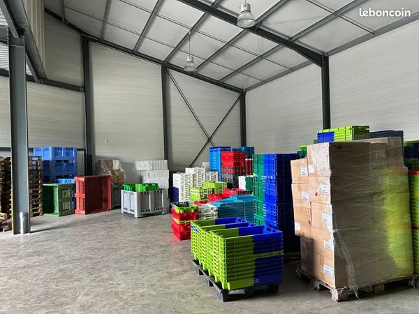 Local bureaux 550 m²