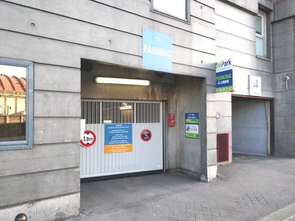 Parking 10 m²