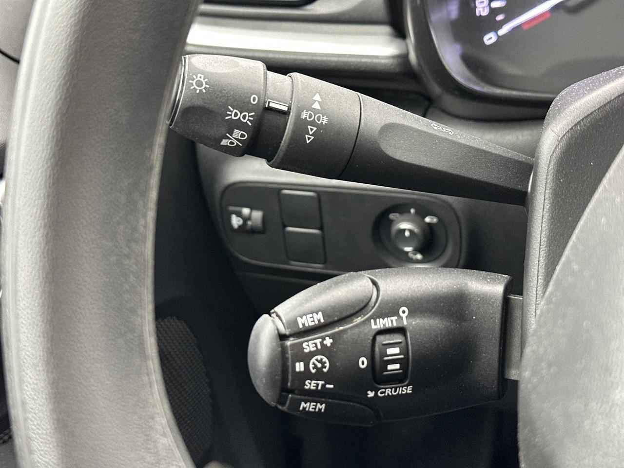 Citroën C3 societe pure tech 83 s&s bvm feel nav — photo 17
