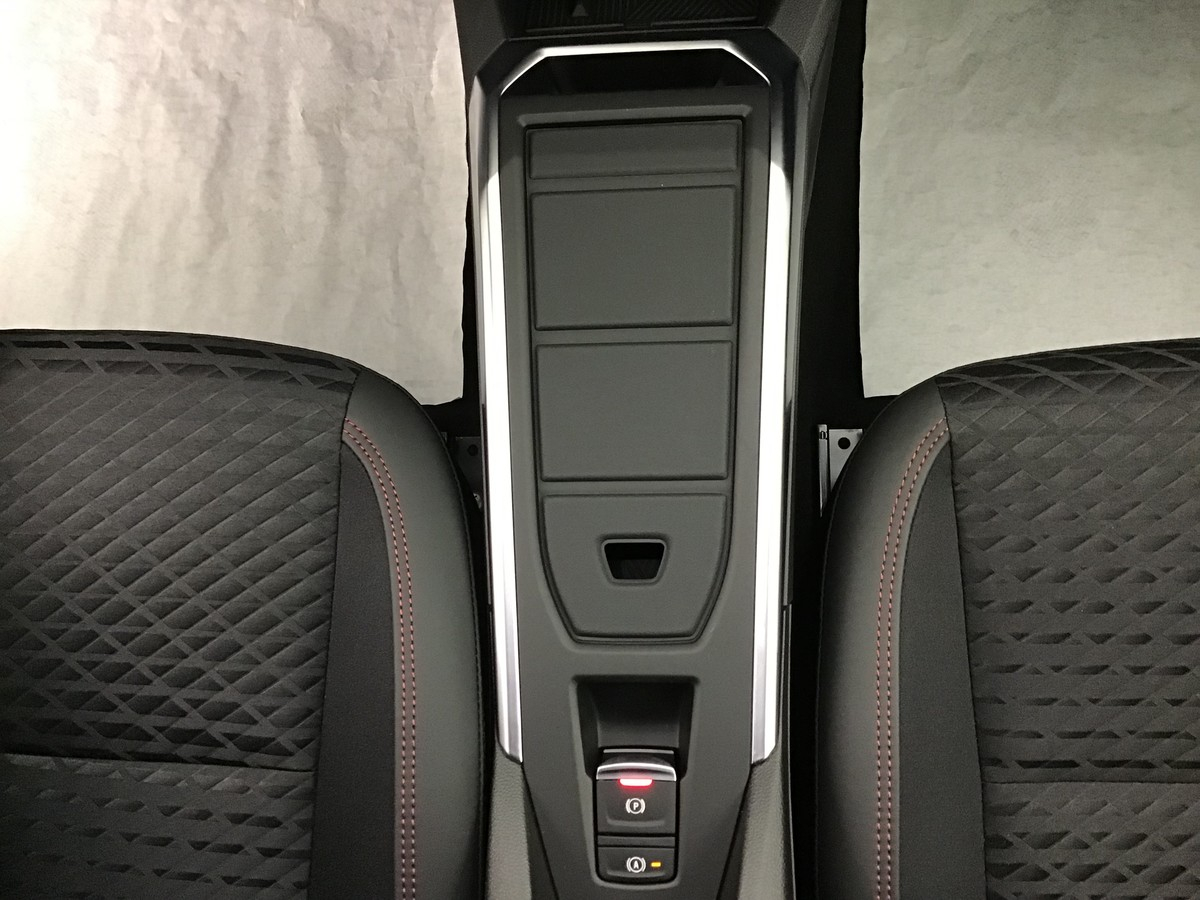 Renault Clio 6 — photo 23
