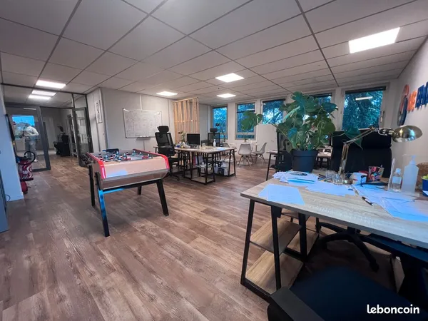 Bureaux loués pour Investissement locatif