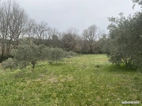 Terrain 2 000 m² Brue Auriac