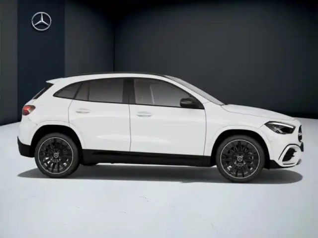 Mercedes Gla 200 d amg line — photo 18
